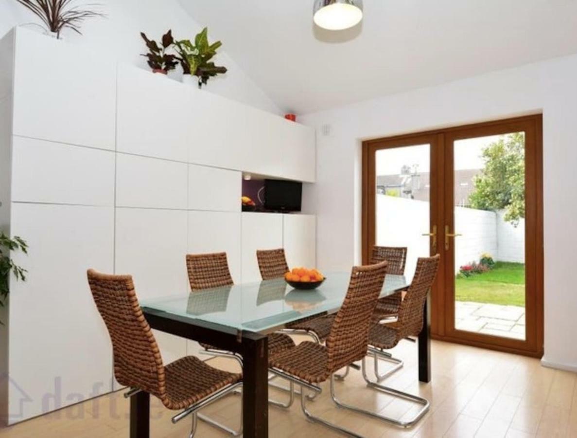 Modern City Centre House Galway Exterior foto
